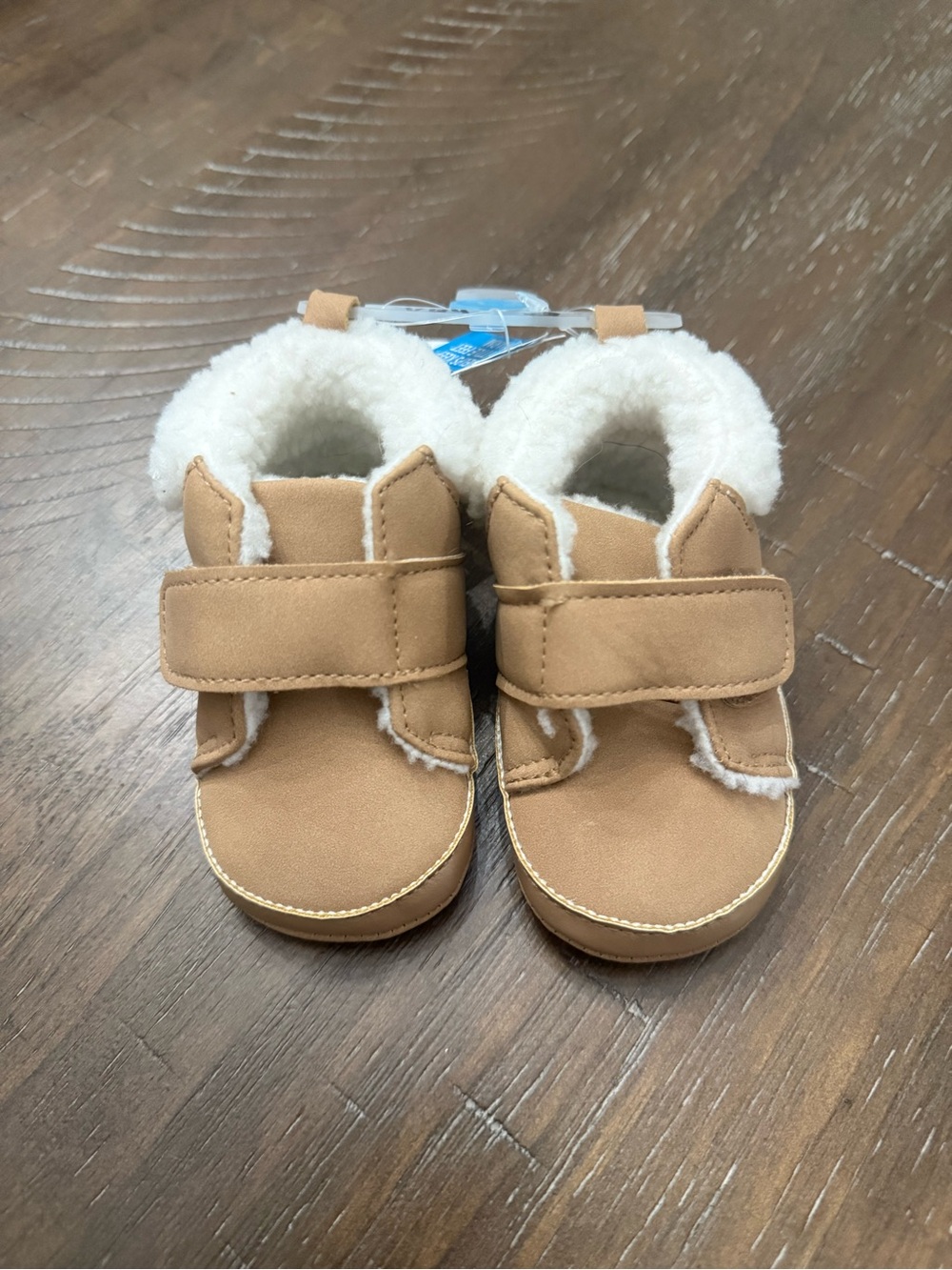 NWT Carter's Tan Sherpa-Lined Velcro Baby Shoes - Size 2